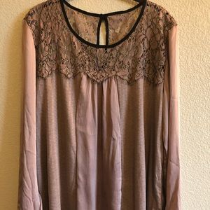 Maurices Mauve w/Black Lace Long Sleeve Blouse XL